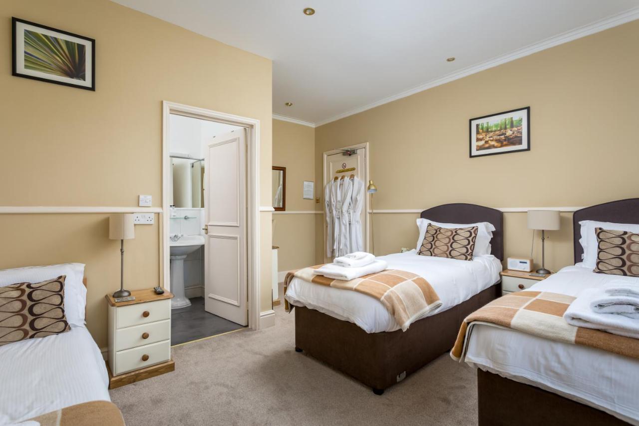 צ'לטנהם Crossways Guest House מראה חיצוני תמונה